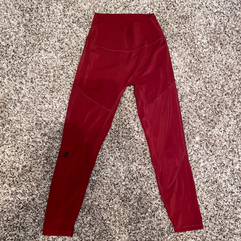 high waisted ptula leggings !!! worn one time !!